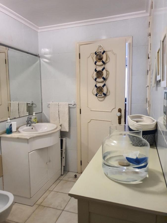 Luzia'S Apartment - 2 Bedroom Apartment Sleeps 4 ฟุงชาล ภายนอก รูปภาพ